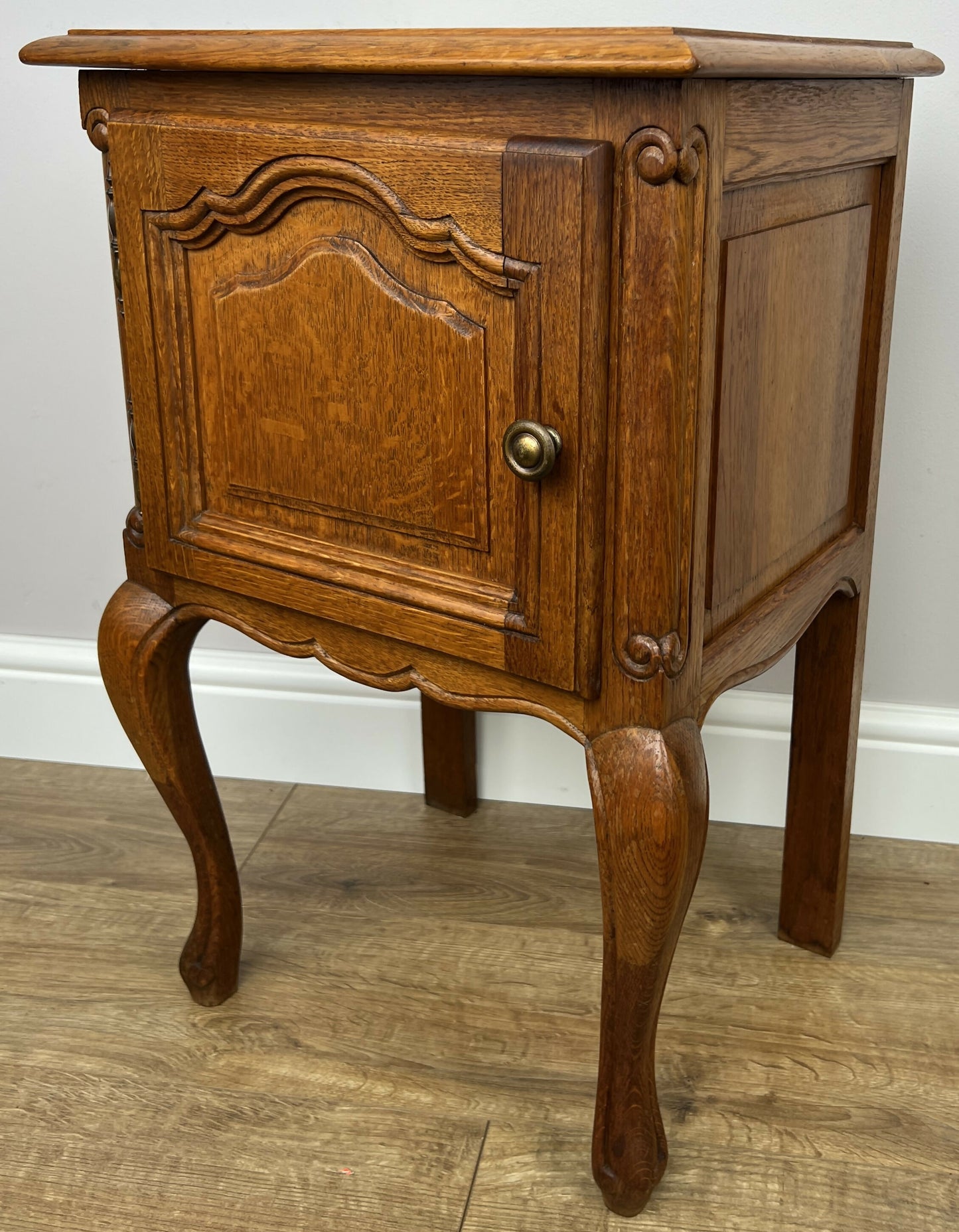 Pair of Bedside Tables Vintage French Louis Oak Nightstands Cabinets LOT 6307