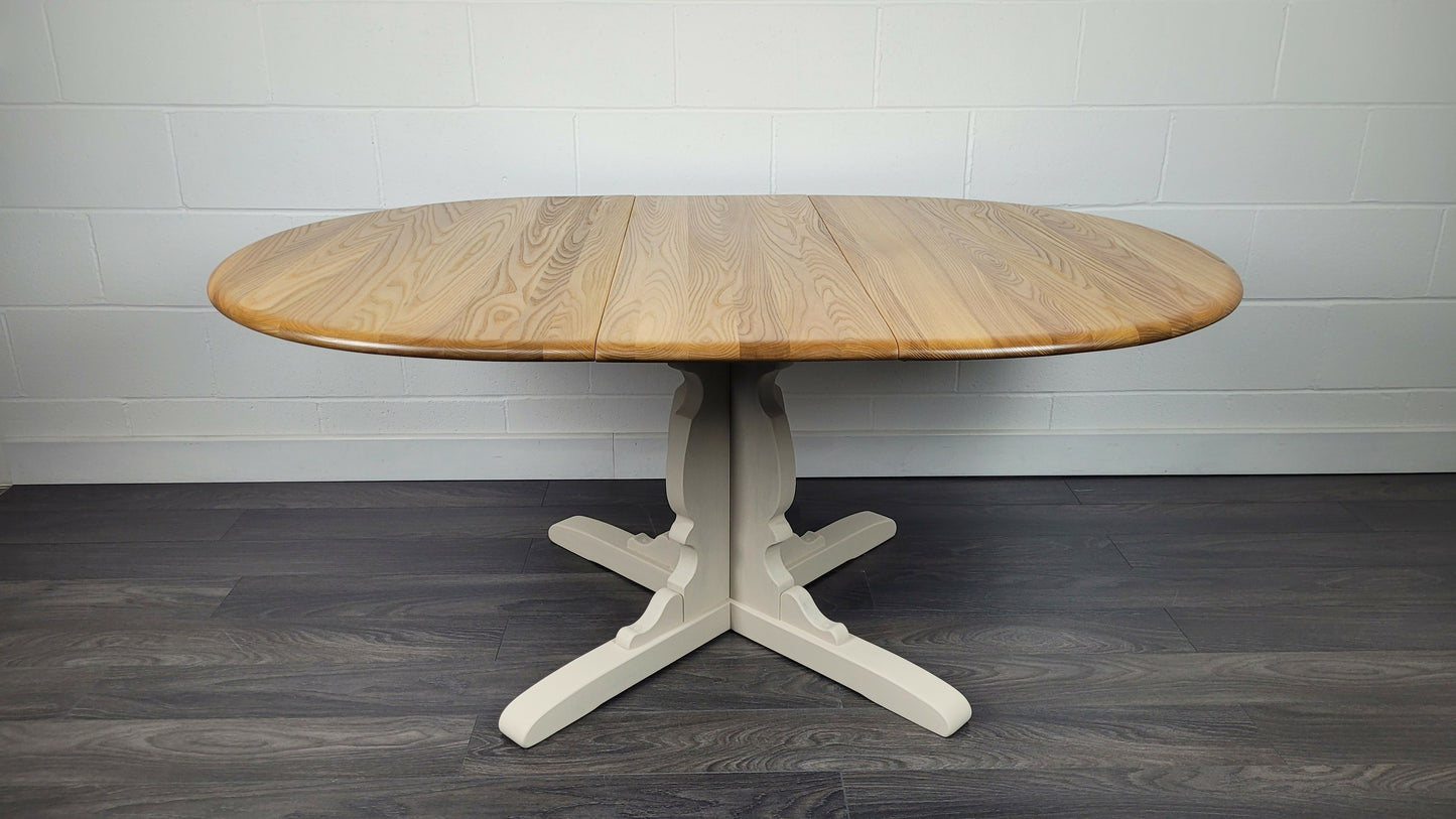 Ercol Chester Extending Pedestal Table, 1990s