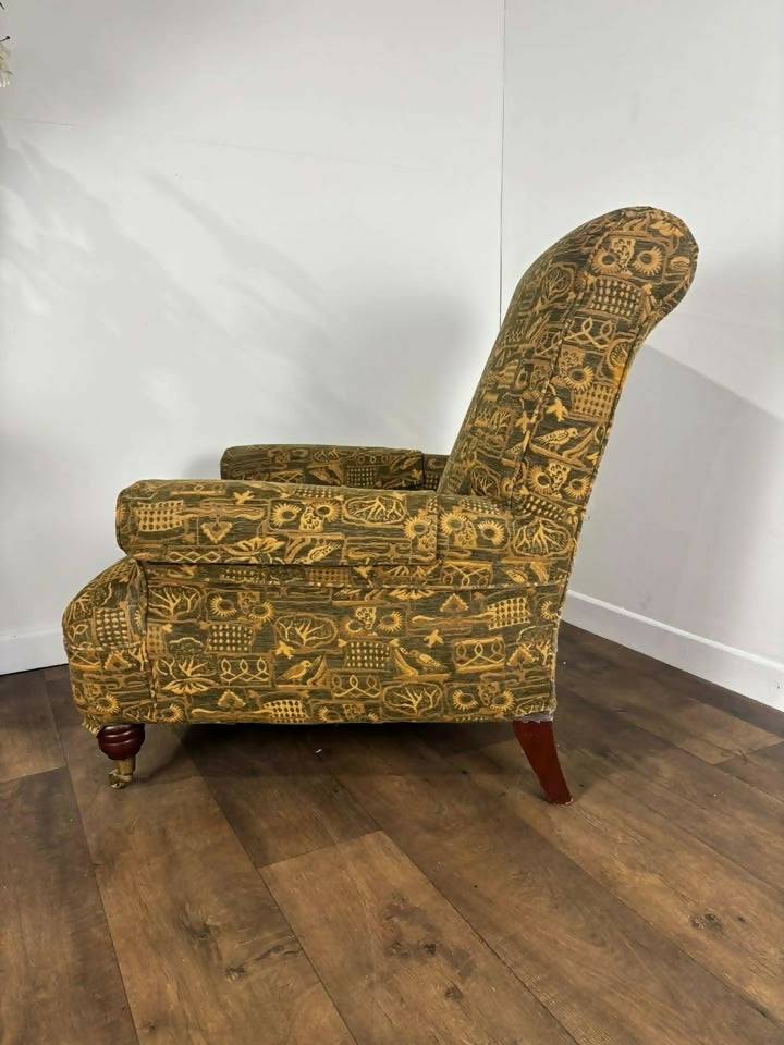 Antique Style Green armchair