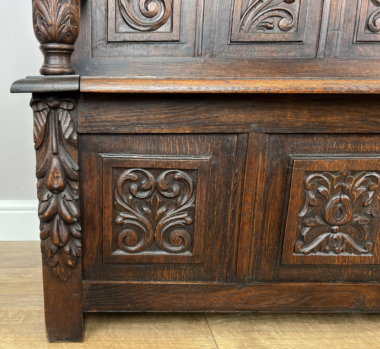 Monks Bench Antique French Style Oak Storage Hall Seat Coffee Bench LOT 6298