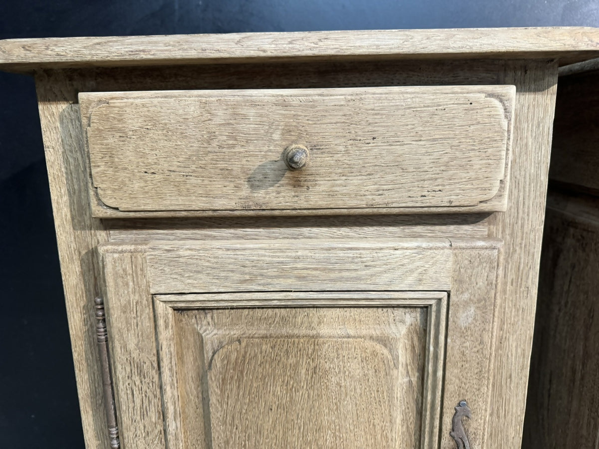 Quality Pair Oak Bedside Cupboards