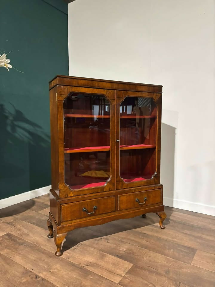 1930's Walnut Display Cabinet9