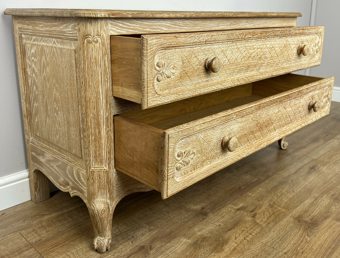 Chest of Drawers Vintage French Louis Oak 2 Drawers Carved Cabinet LOT 6406