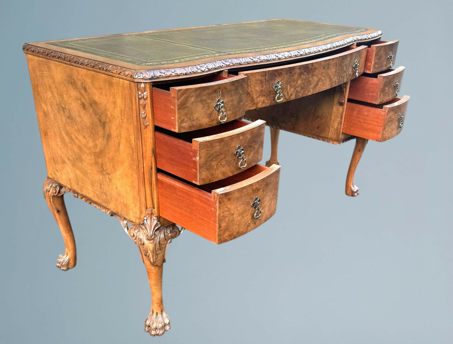 Good Quality Burr Walnut Writing Desk / Writing Table