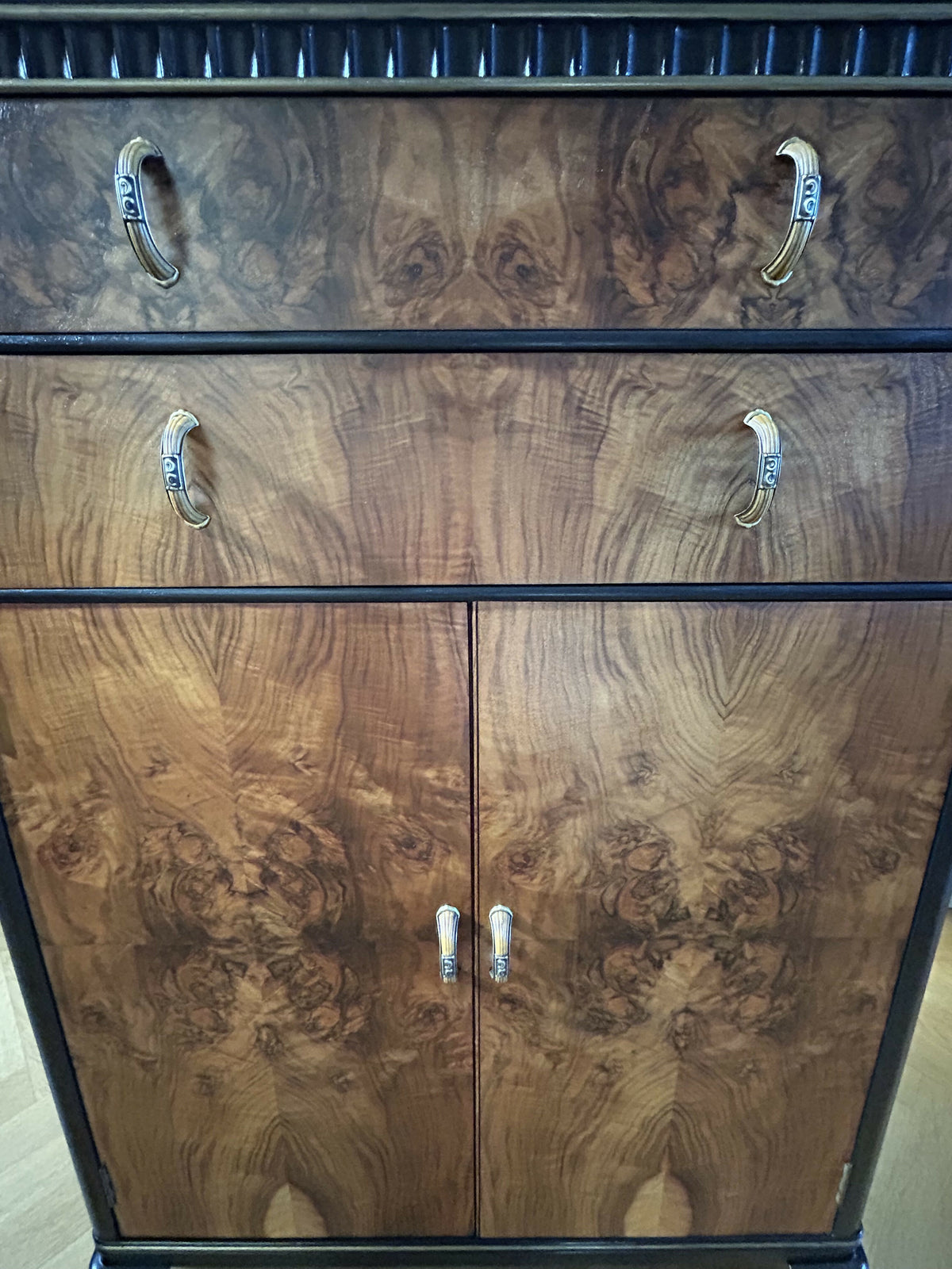 Art Deco Cocktail Cabinet. Original 1920's cabinet. Handpainted.