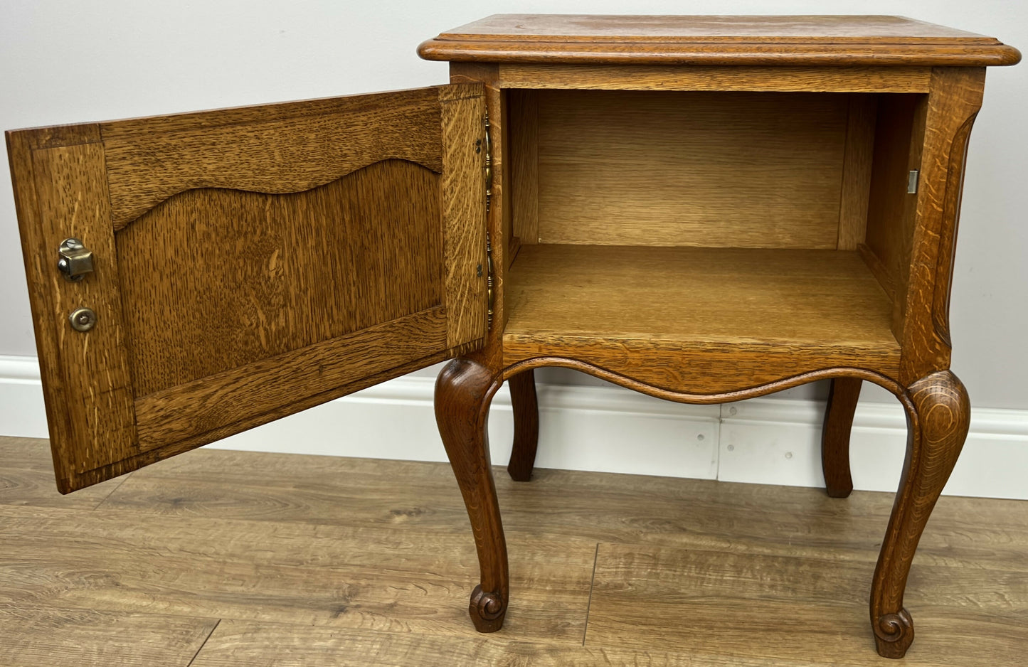 Pair of Bedside Tables Vintage French Louis Oak Nightstands Cabinets LOT 6211