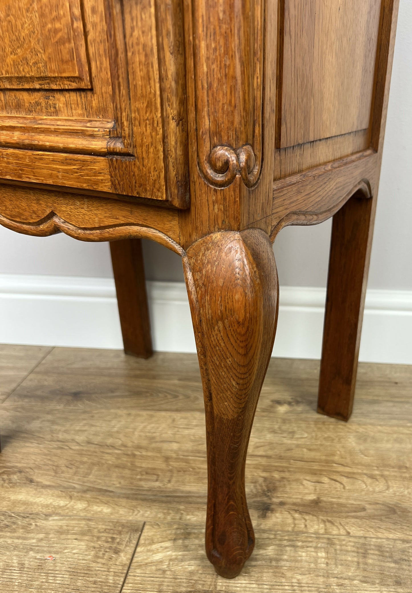 Pair of Bedside Tables Vintage French Louis Oak Nightstands Cabinets LOT 6307