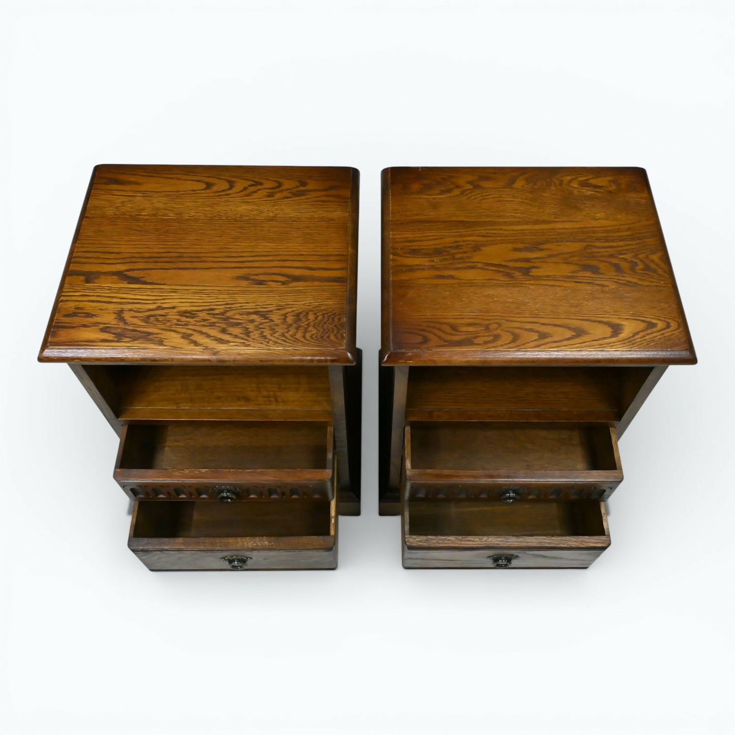 2 Old Charm Bedside Cabinets With Drawers Model 2235 Light Oak FREE UK DELIVERY*. SBR11059/1710E