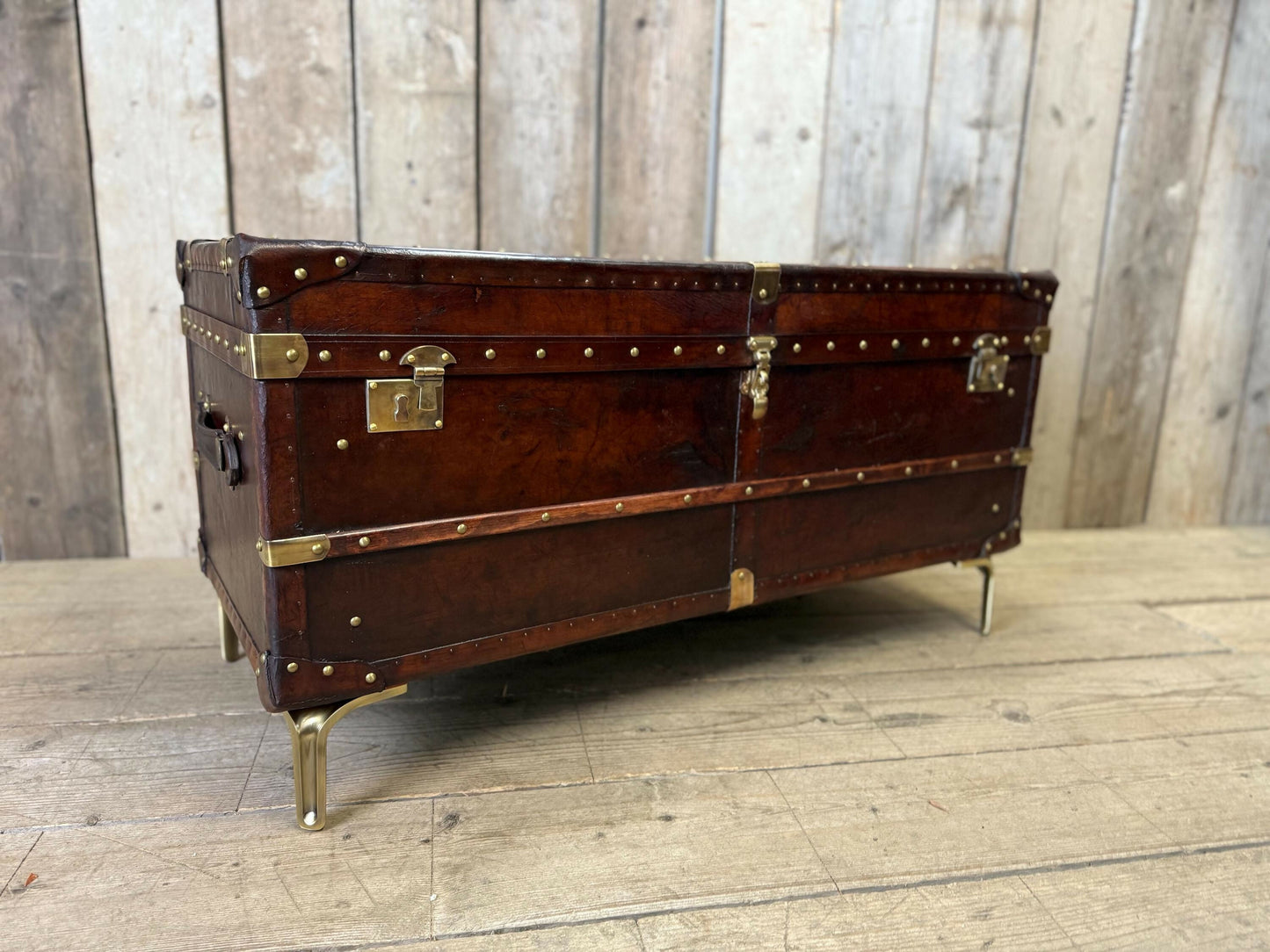 Unique luxury antique leather coffee table trunk