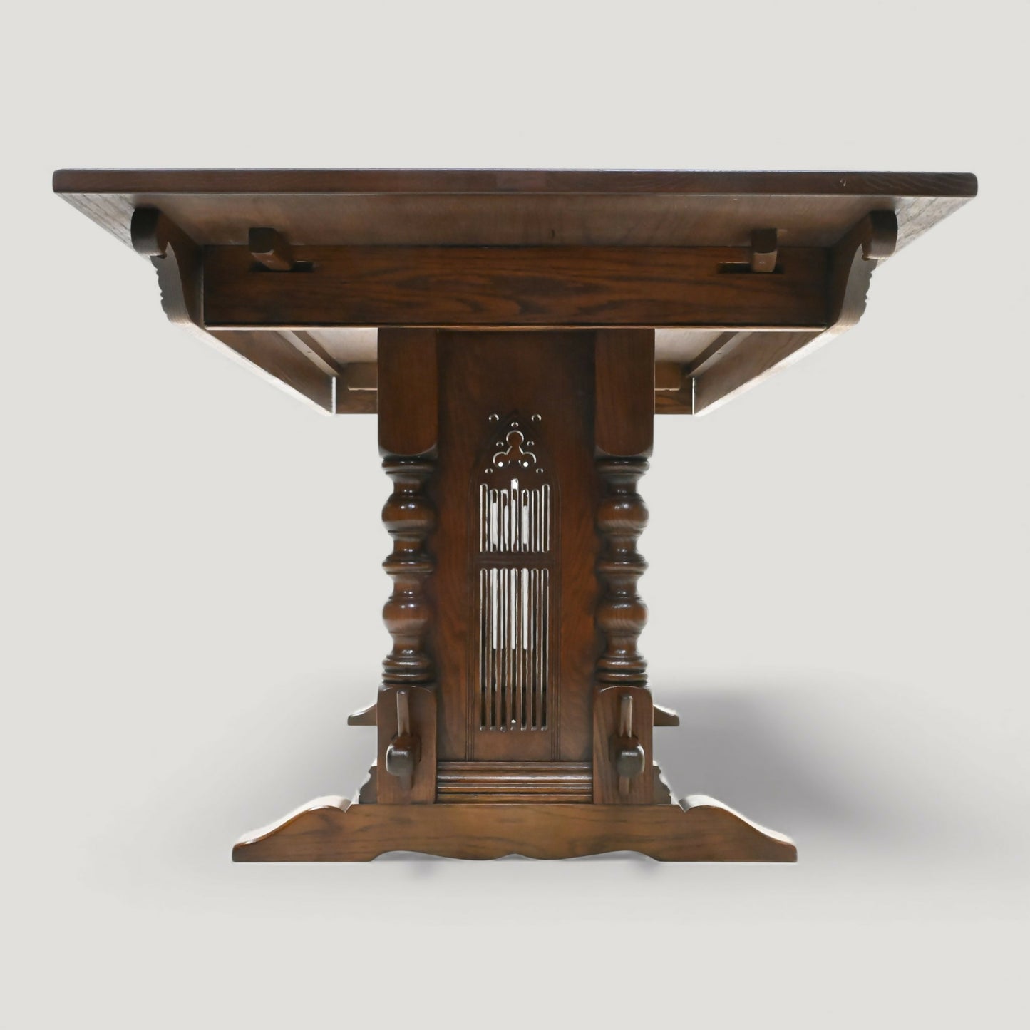 Old Charm Solid Oak Dining Table Gothic Refectory Tudor Brown FREE Delivery. SBR10992/0110E