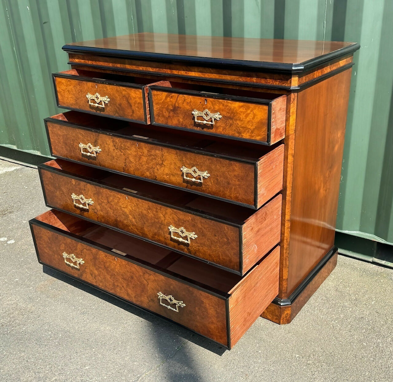 Stunning Quality 19th Century Burr Walnut Chest Of Drawers