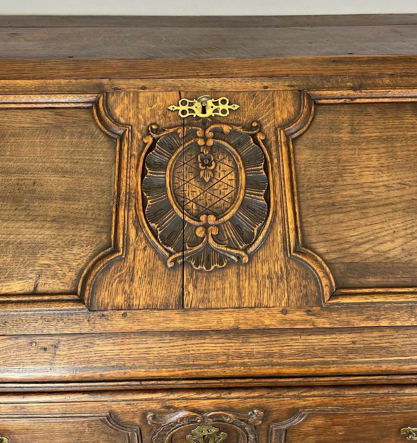 Chest of Drawers Vintage French Oak 3 Drawers Bureau Desk Cabinet LOT 2169