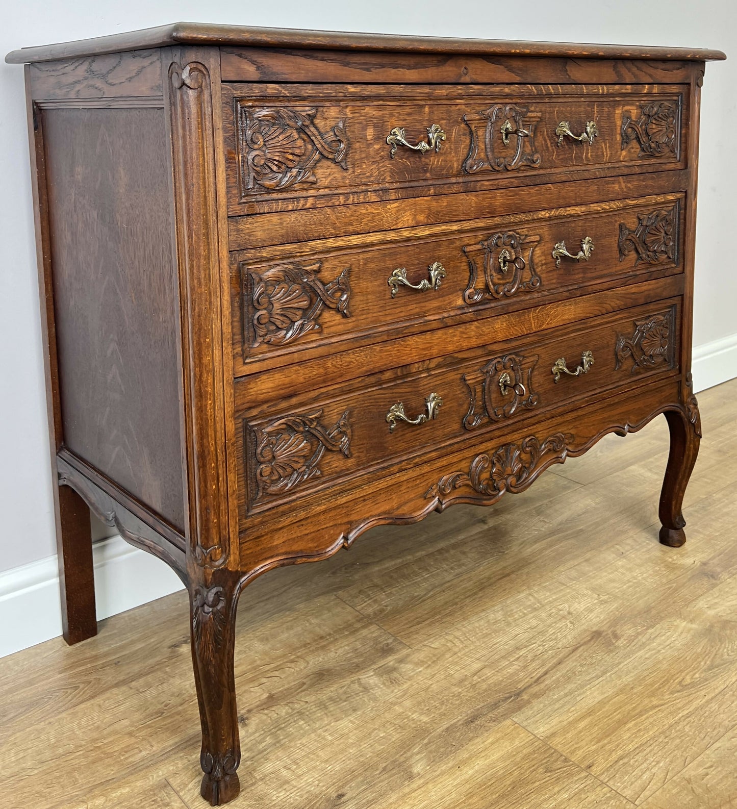 Chest of Drawers Vintage French Louis Oak 3 Drawers Carved Cabinet LOT 6252