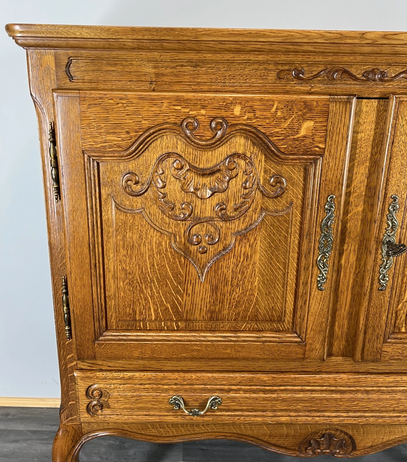 Cabinet Vintage French Louis XVI Style Oak Cupboard Carved Sideboard LOT 4017