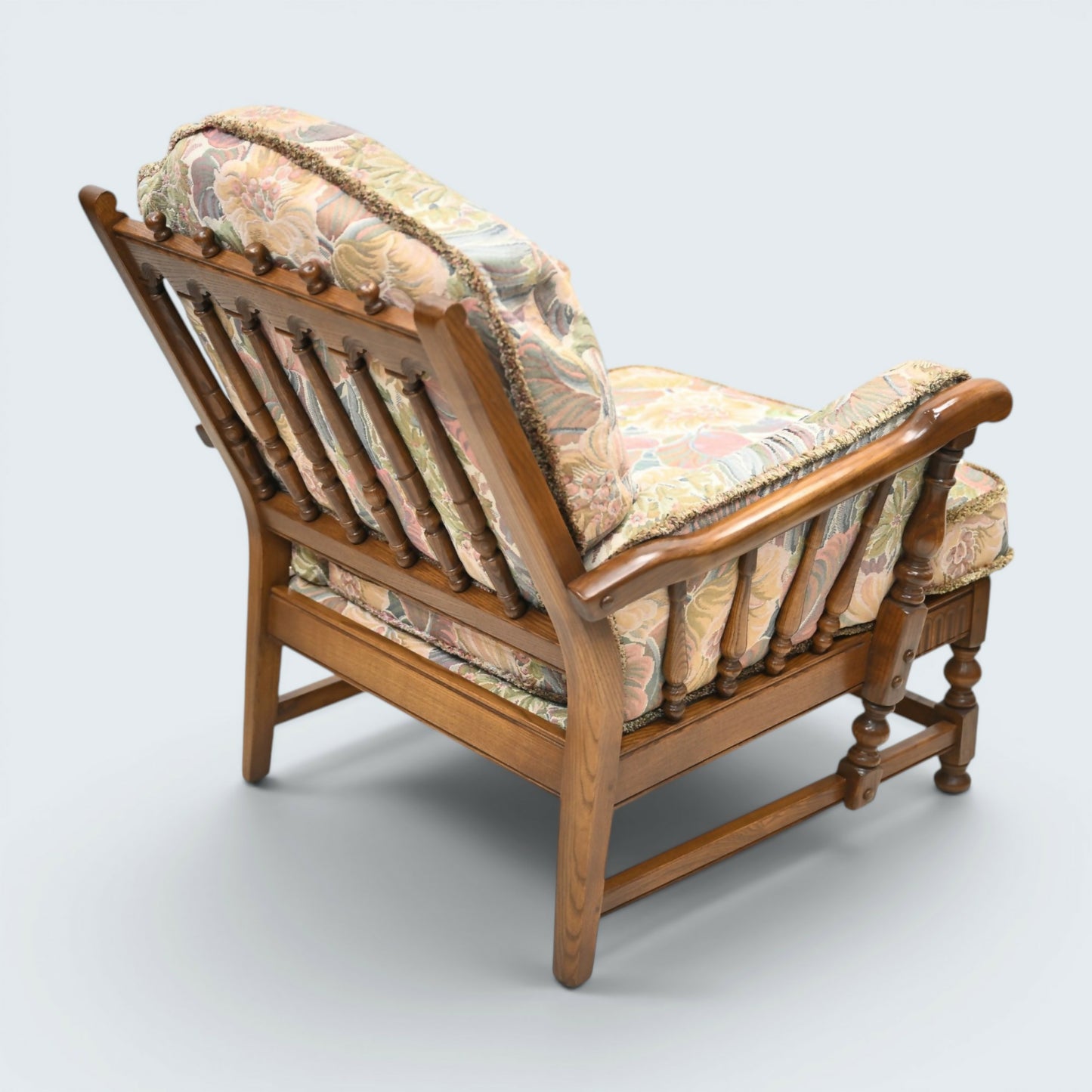 Ercol York Minster Easy Chair Armchair Golden Dawn Finish FREE UK Delivery