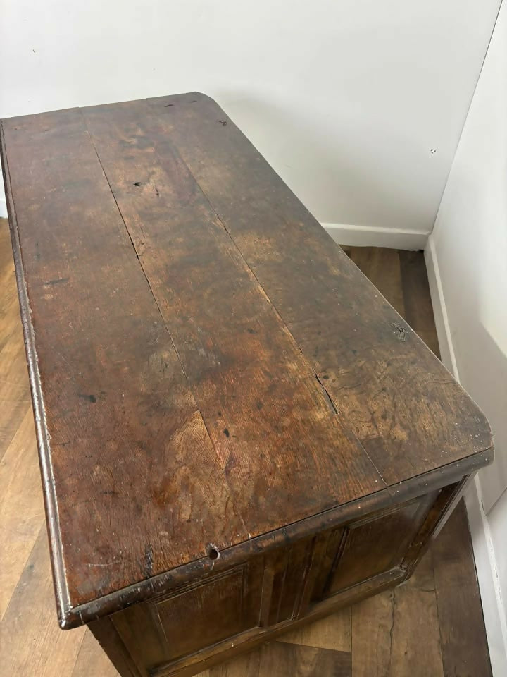 Georgian Oak Three Panel Coffer with Initials ‘MH’