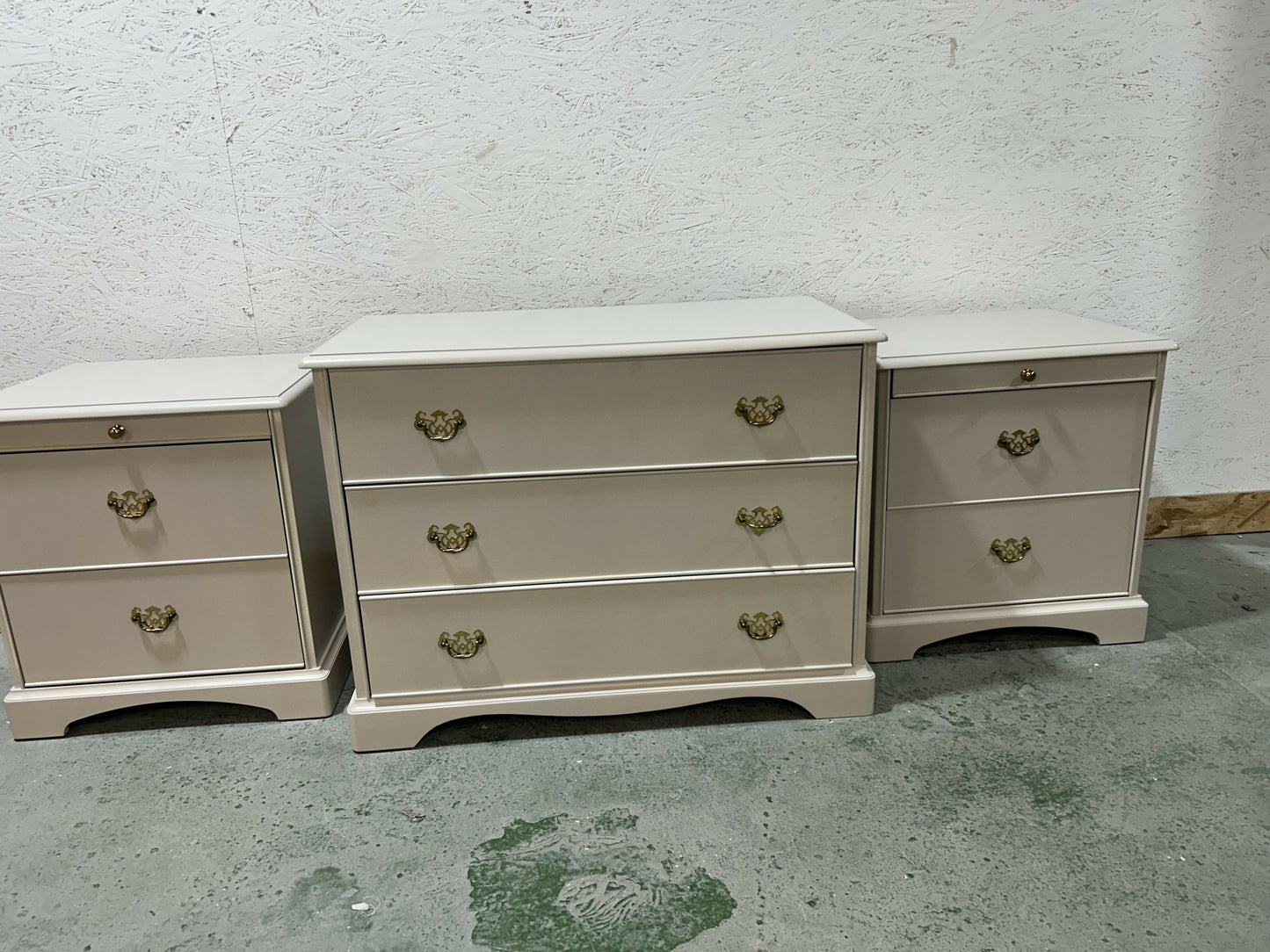 Bedroom set