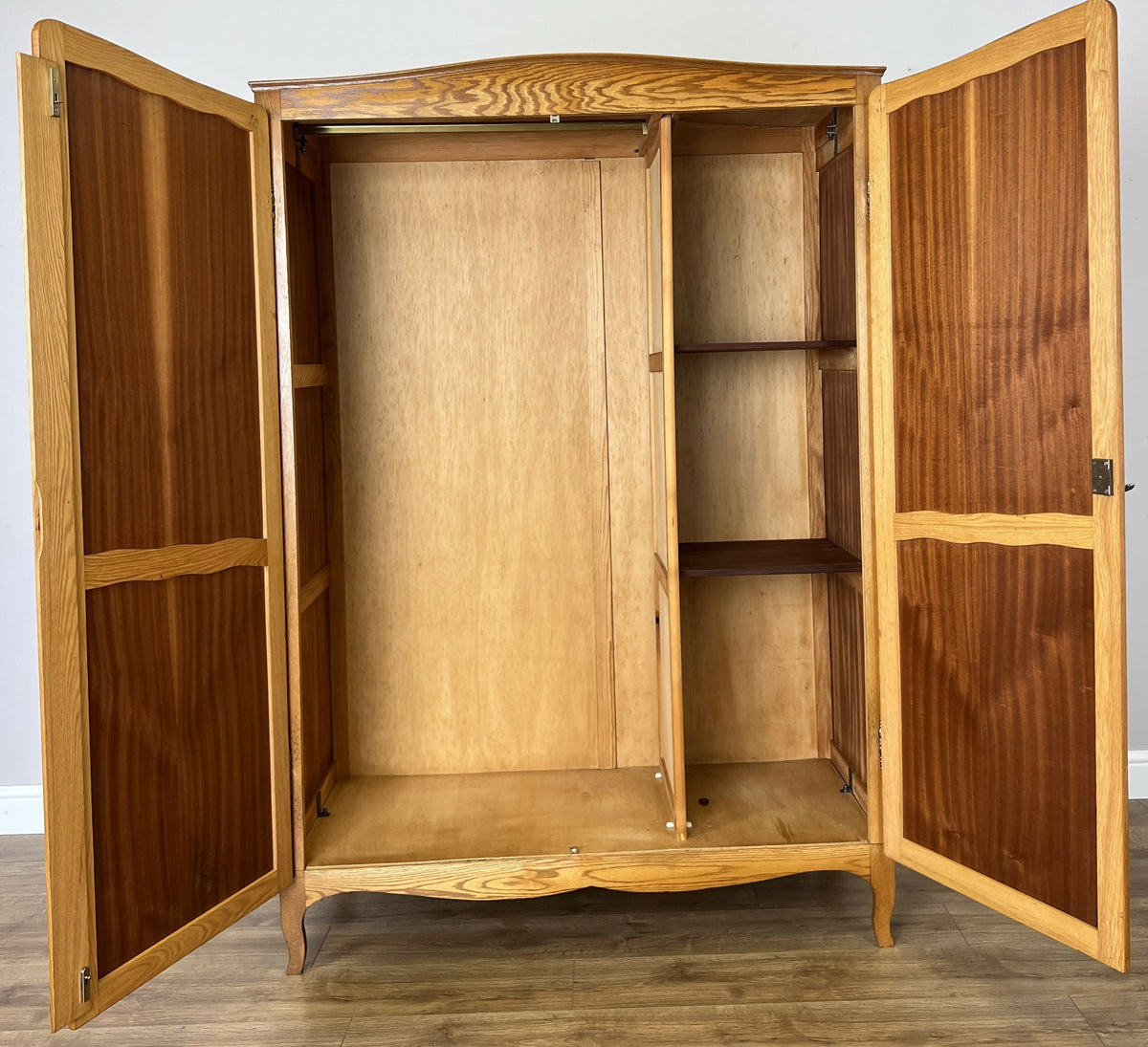 Wardrobe Vintage French Louis Oak Two Door Bedroom Storage Armoire LOT 6536