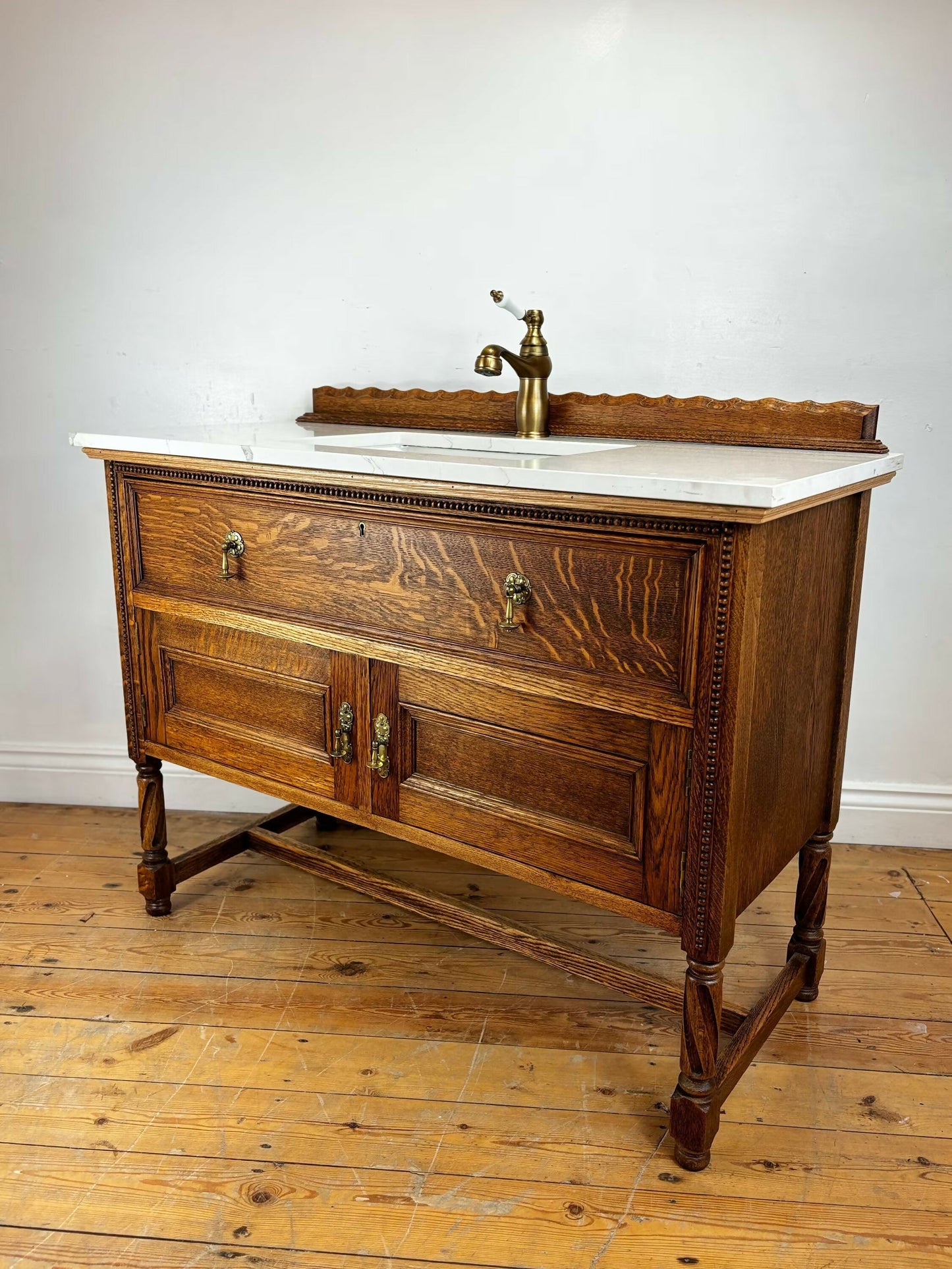 Vintage Vanity Unit Made to Order Vanity Unit Custom Made Bathroom Furniture Antique Traditional Bathroom Washstand Basin Unit