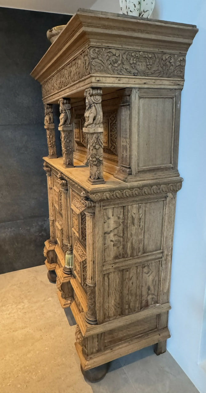 Wonderful Flemish 18th Century Oak Cabinet