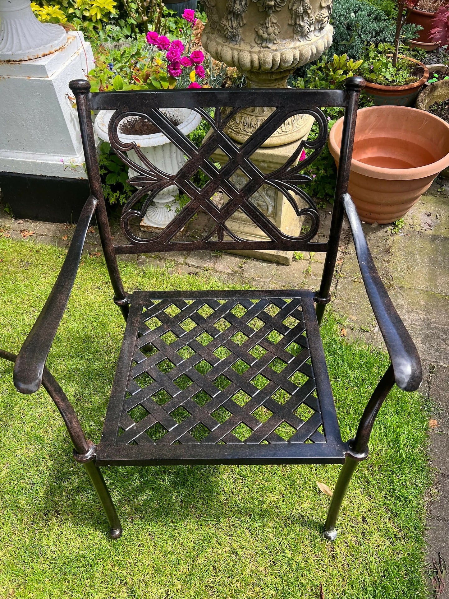 Large 6 Seater Patio Set Garden Furniture with Parasol
