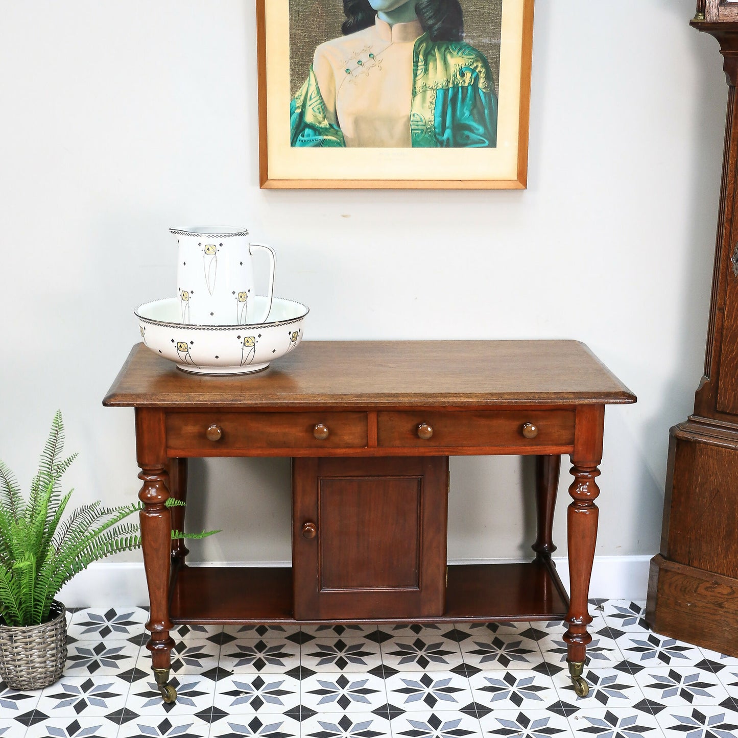 Victorian Mahogany Antique Side Table Wash Stand on Castors