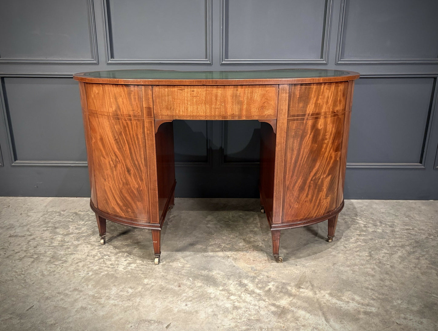 Edwardian Mahogany Vintage Kidney Shaped Desk