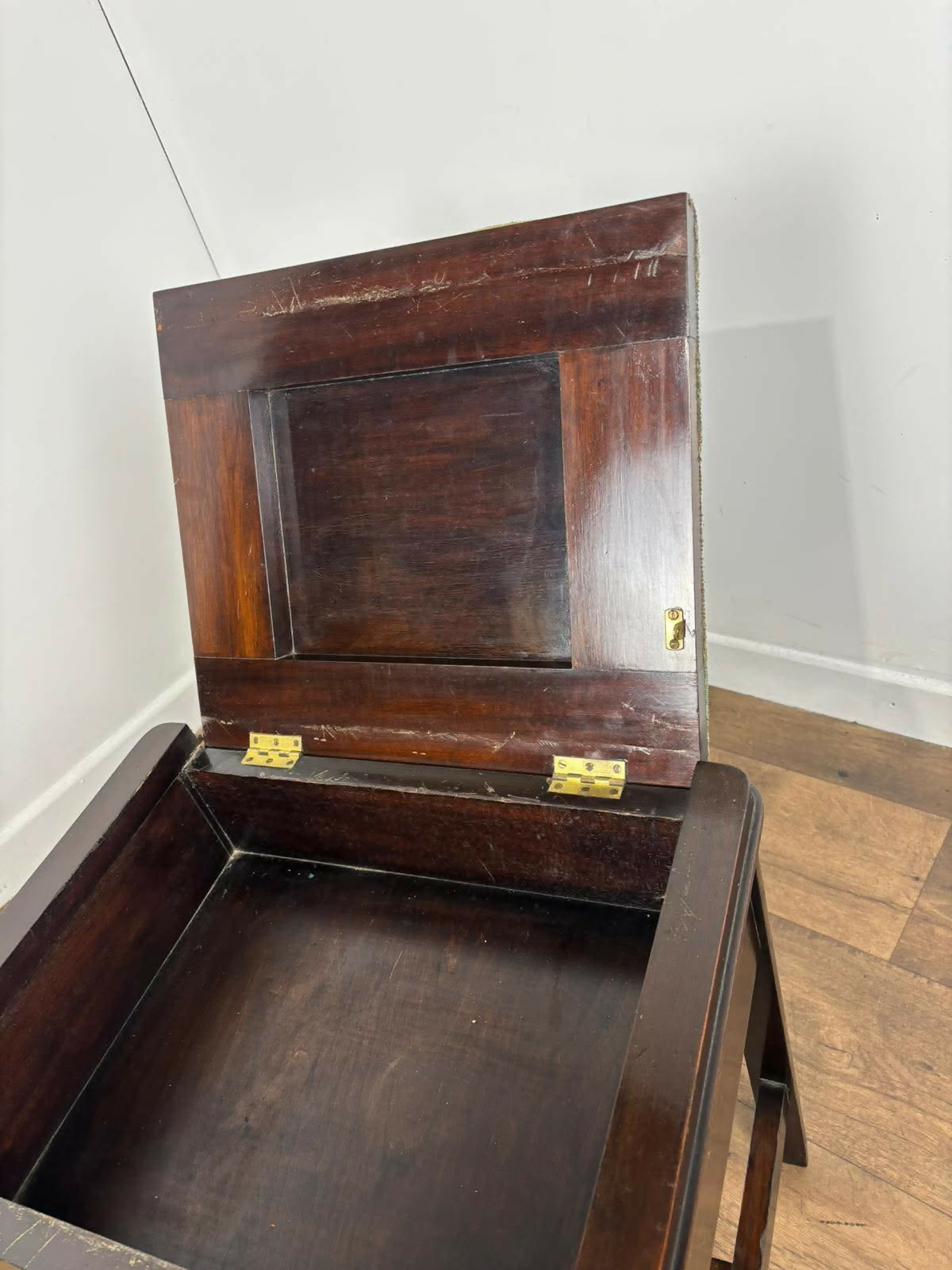 Vintage Mahogany Piano Stool with Storage