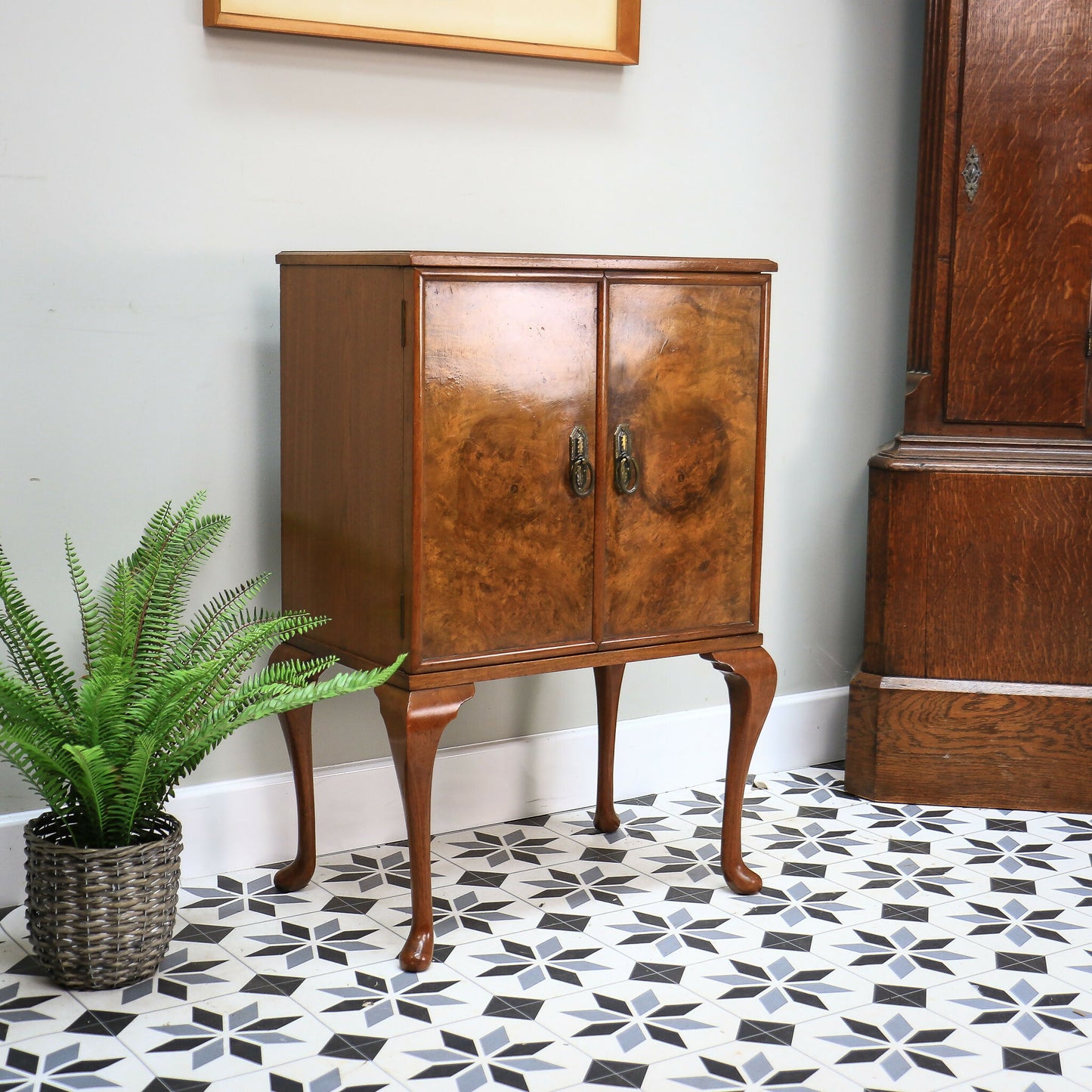 Cocktail Drinks Cabinet in a Queen Anne Style Burr Walnut Veneer Matched Doors