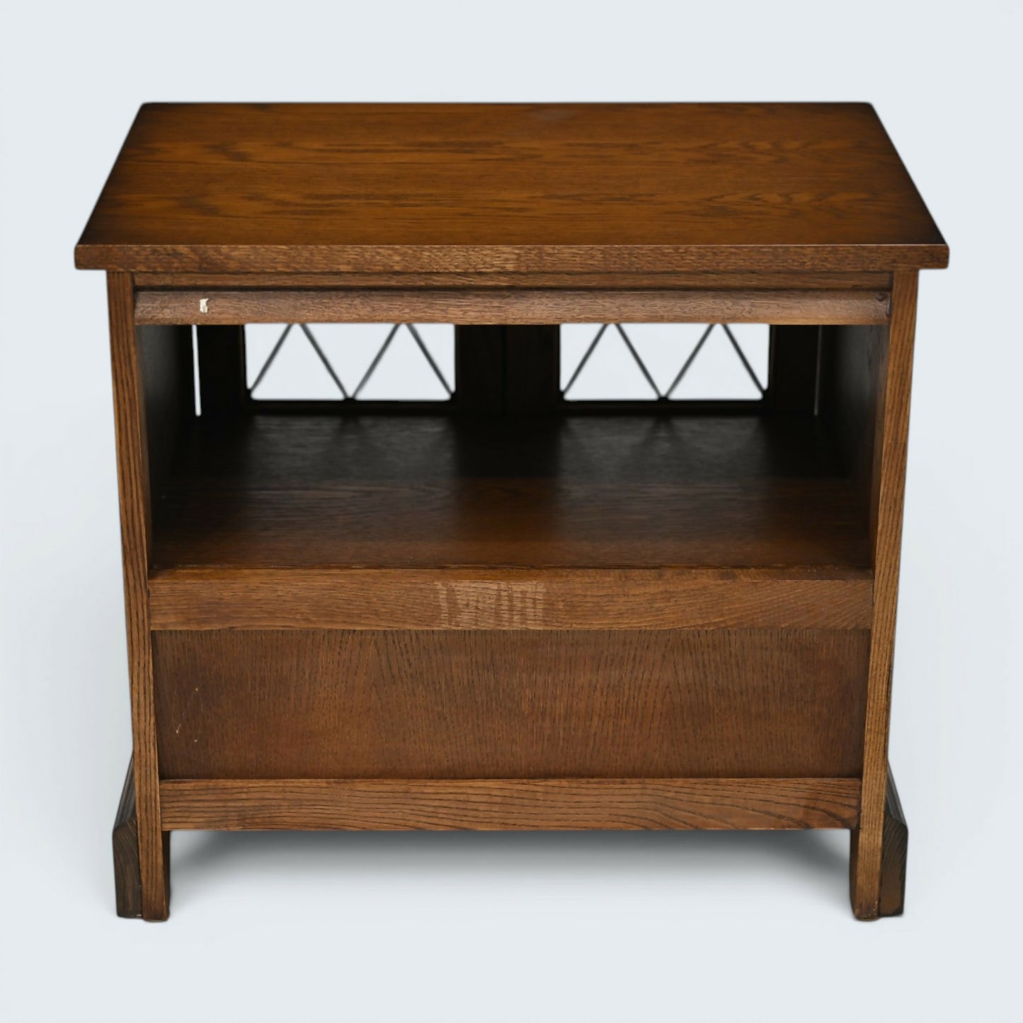 Old Charm TV Stand DVD/SKY Cabinet Light Oak Made In England Free UK Delivery