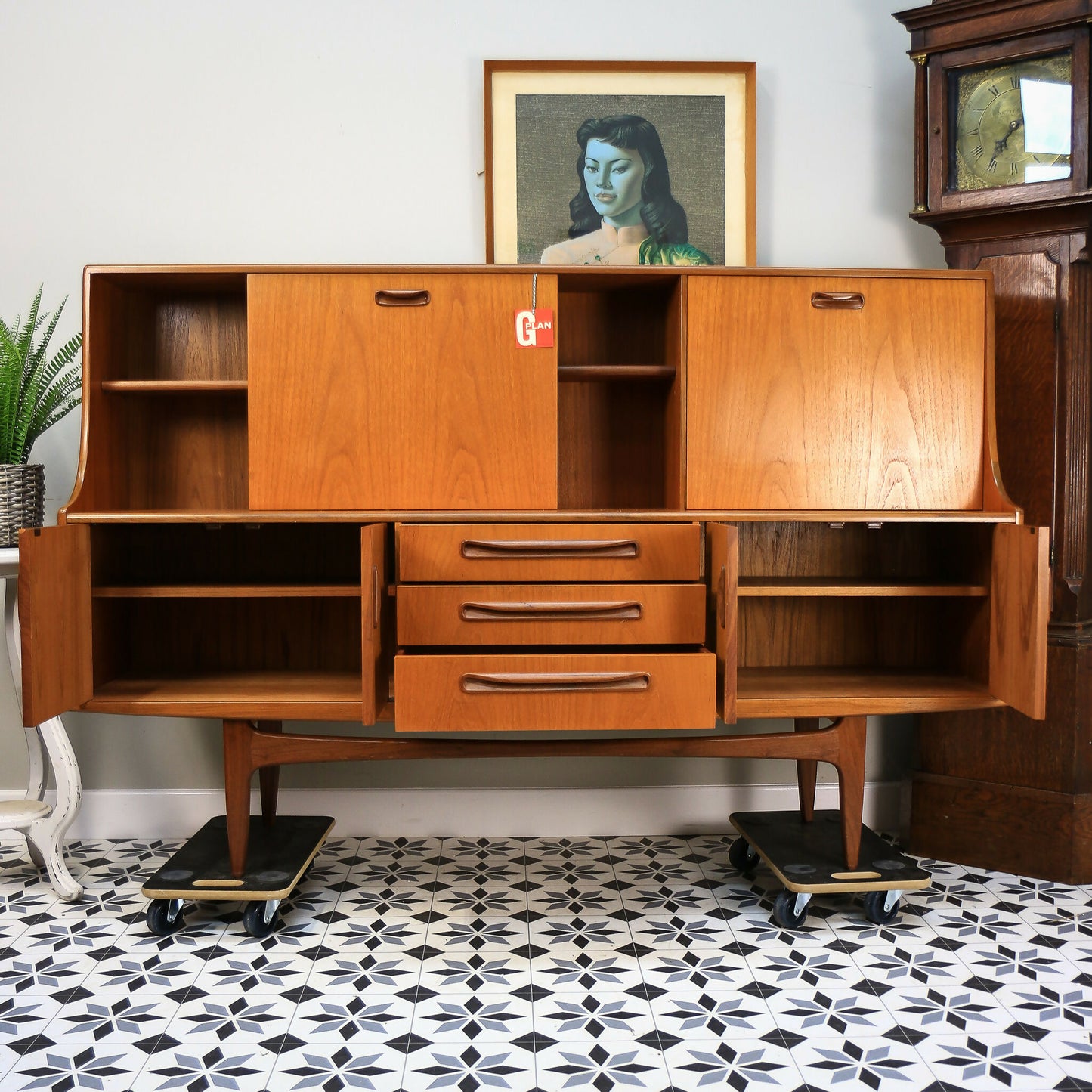 G Plan Fresco Sideboard Highboard in Teak 1975 with Drinks Cabinet