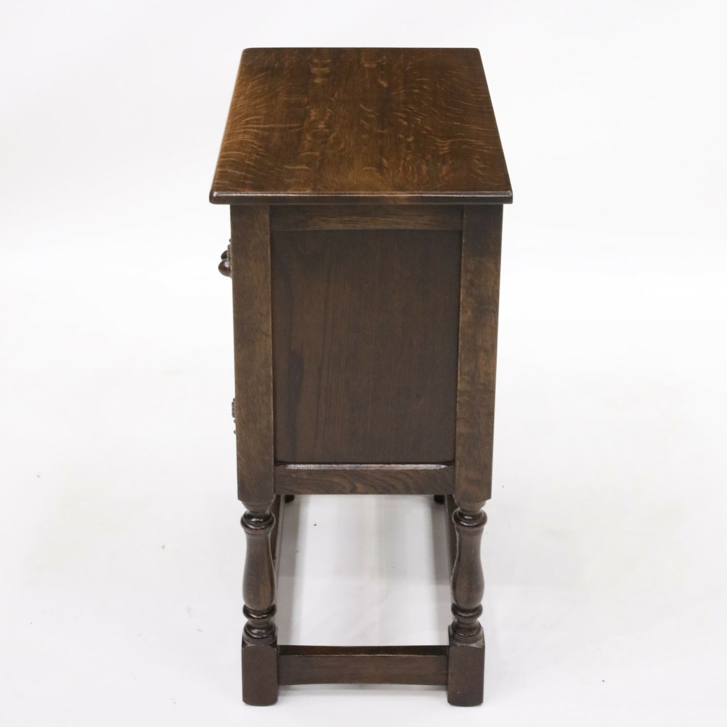 Old Charm Style Oak Pedestal Cupboard Bedside Cabinet Carved Doors FREE DELIVERY. SBR9516/0209D