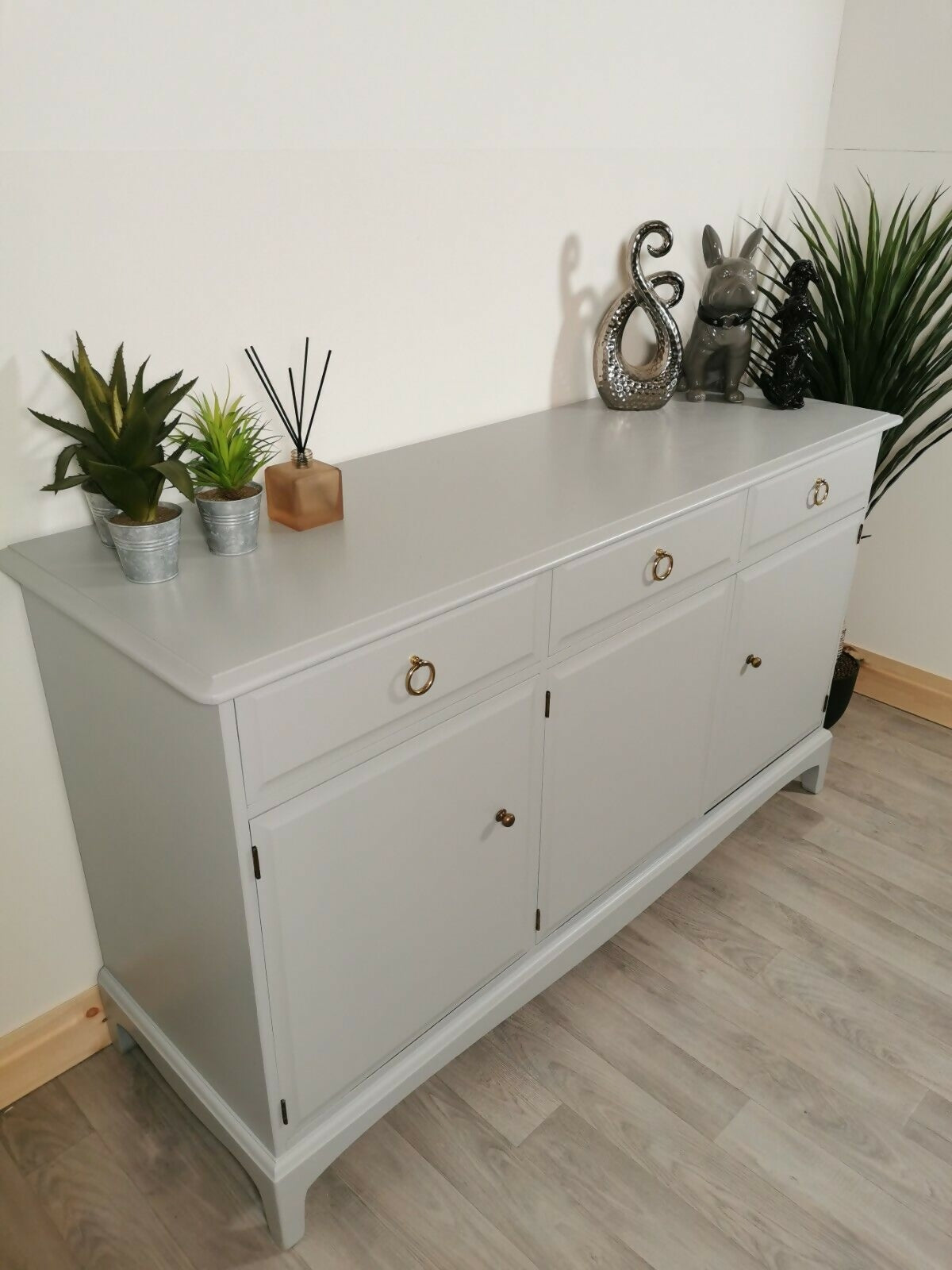 Stag White Vintage Sideboard