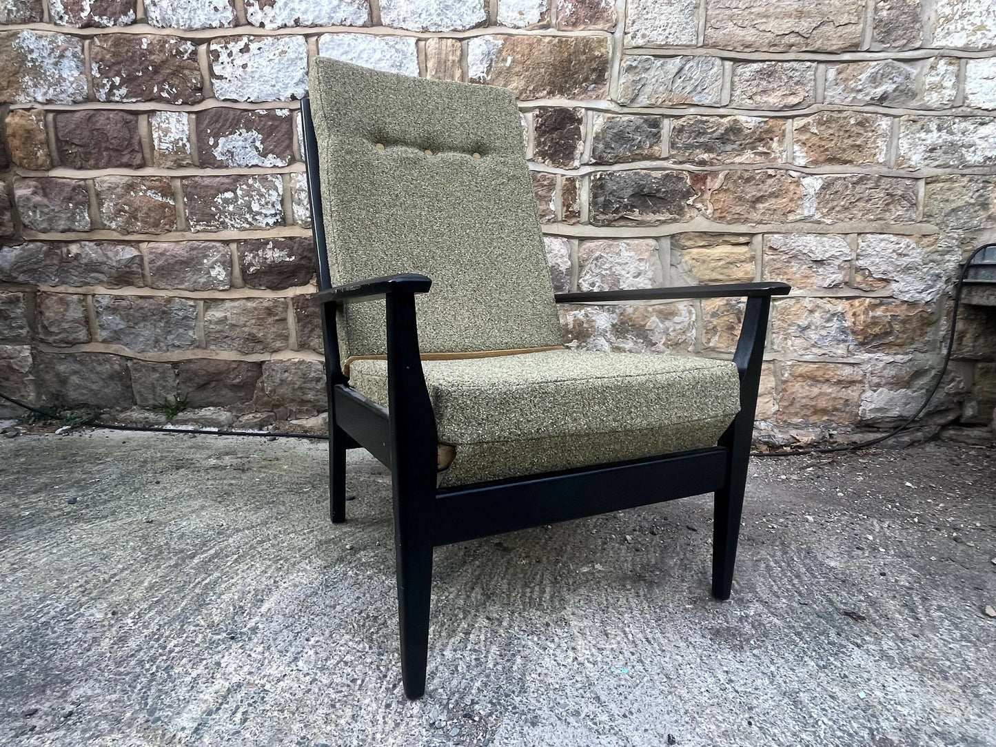 Retro Mid Century Chair | Textured Tweed Seat | Black Frame Armchair | Scandinavian Style Statement Chair