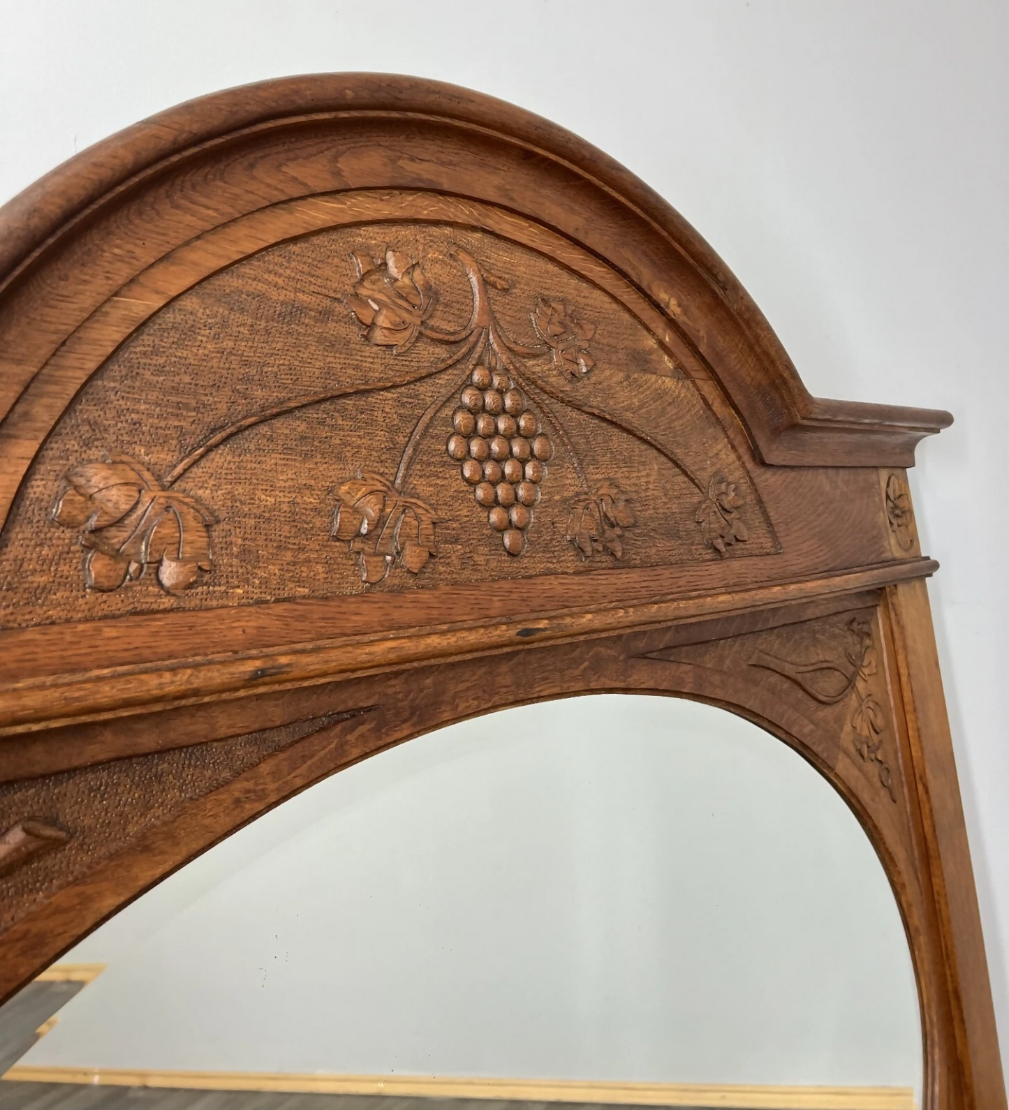 Wall Mirror Antique French Style Oak Carved Floral Decorative Frame LOT 3849