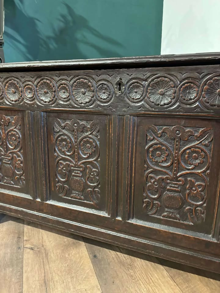 17th Century Oak Coffer3