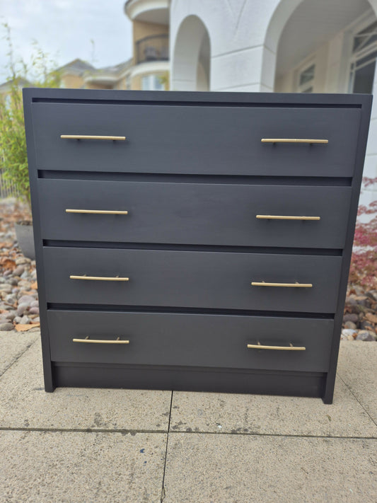 Contemporary Chest of drawers