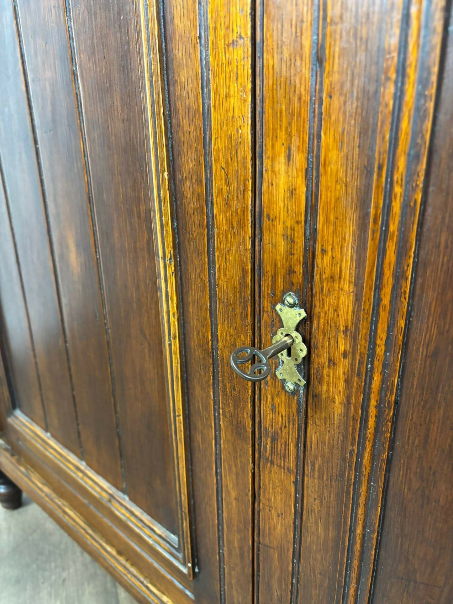 Edwardian Mahogany Chiffonier