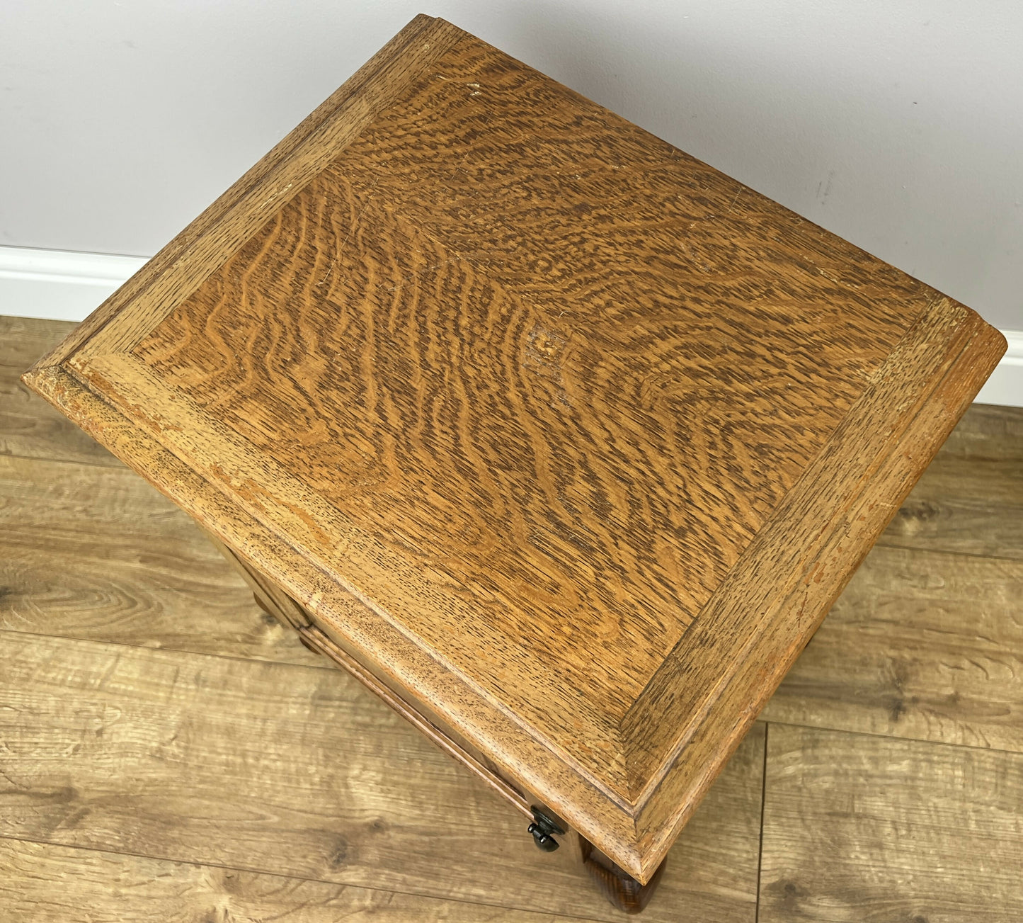 Pair of Bedside Tables Vintage French Louis Style Oak Nightstands Cabinets LOT 6309