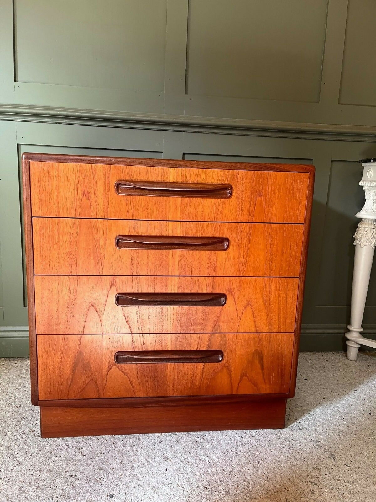 Vintage G Plan Teak Chest Of Drawers Fresco Range 4 Drawer Chest