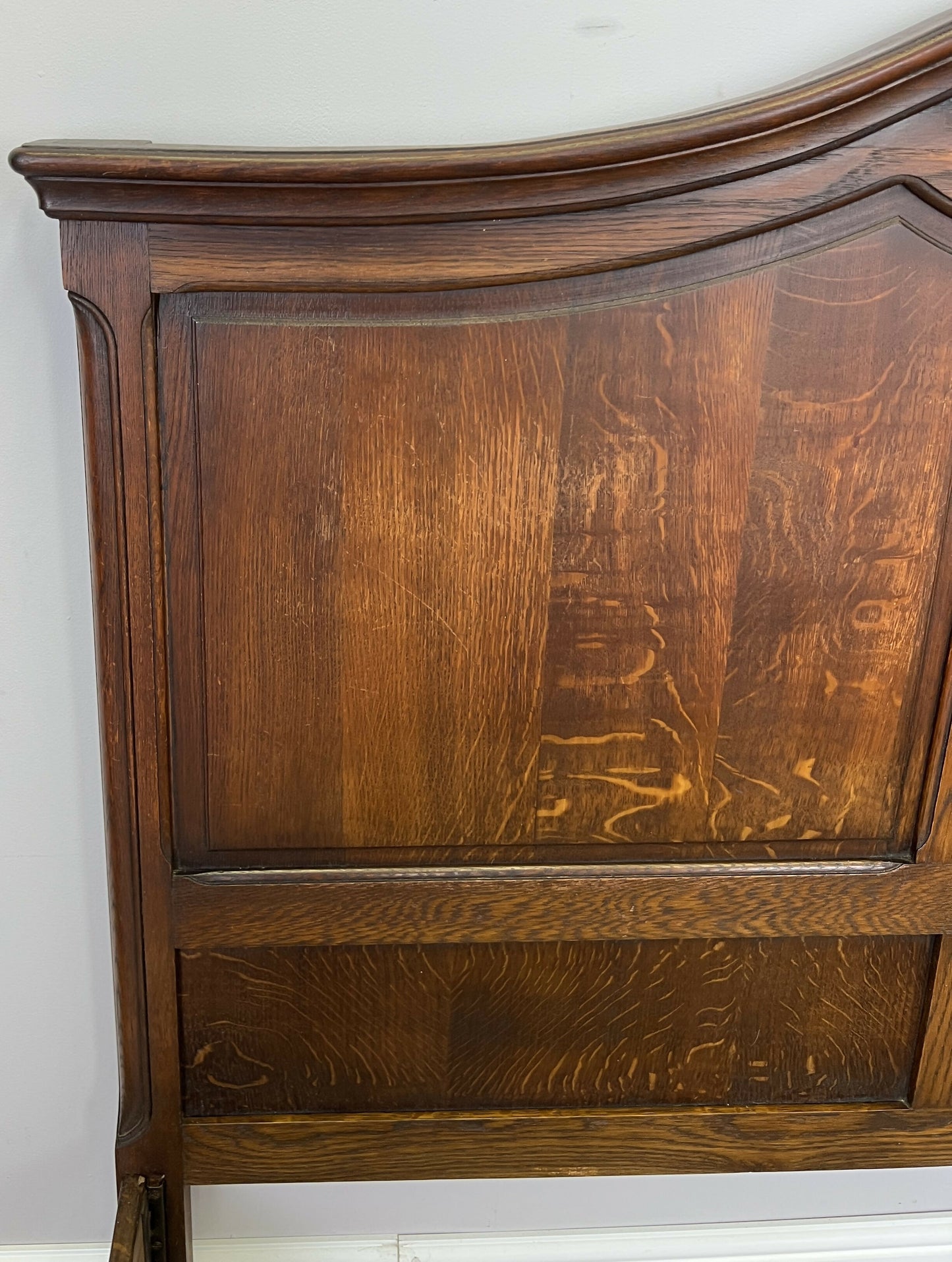 Bed Vintage French Louis XVI Oak Double Bed Frame Carved Headboard LOT 6378
