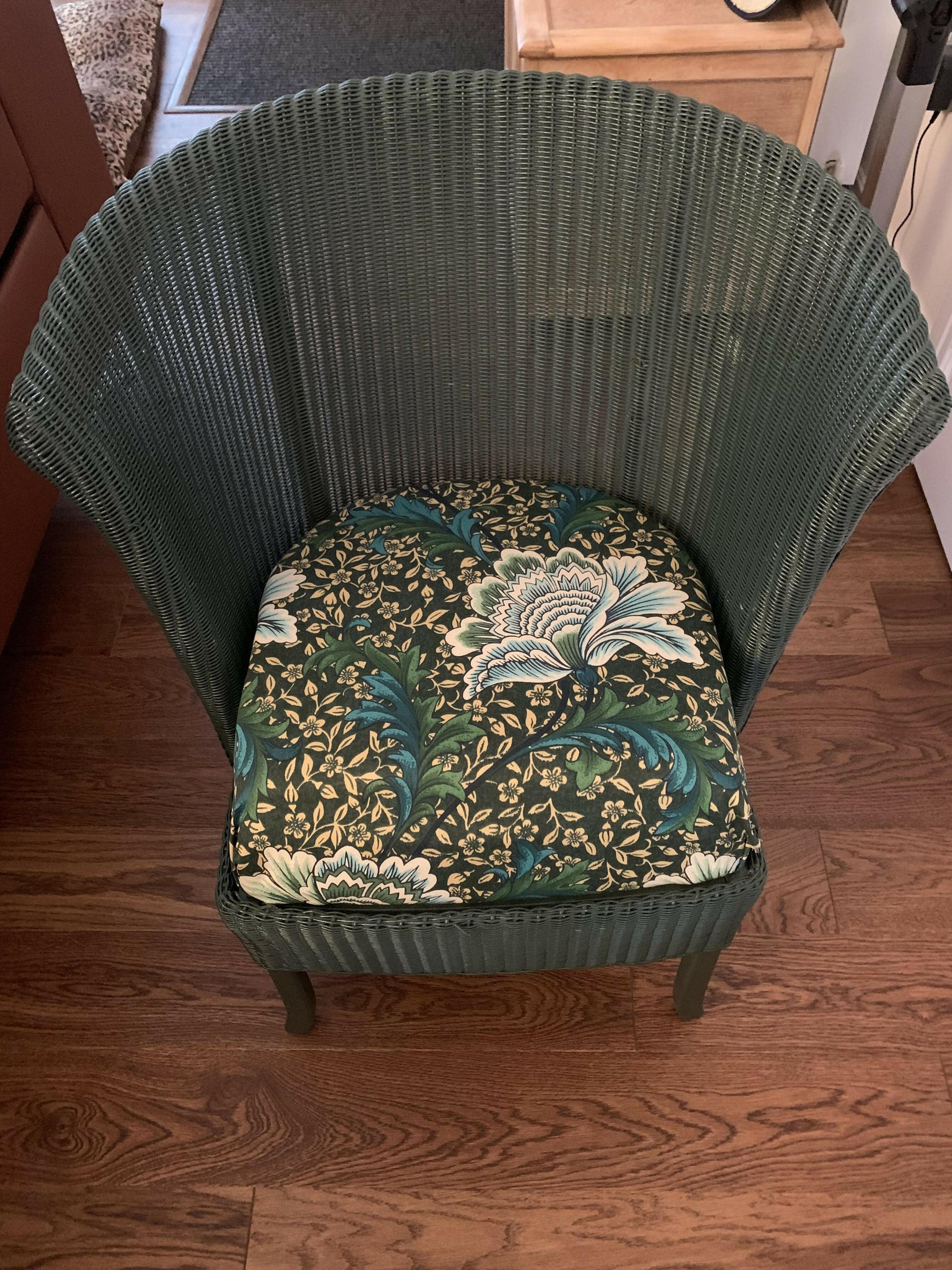 green forest chair