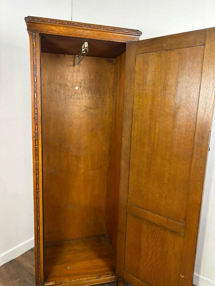 Vintage Oak Hall / Bachelor’s Wardrobe – Compact Single Door Hanging Cupboard