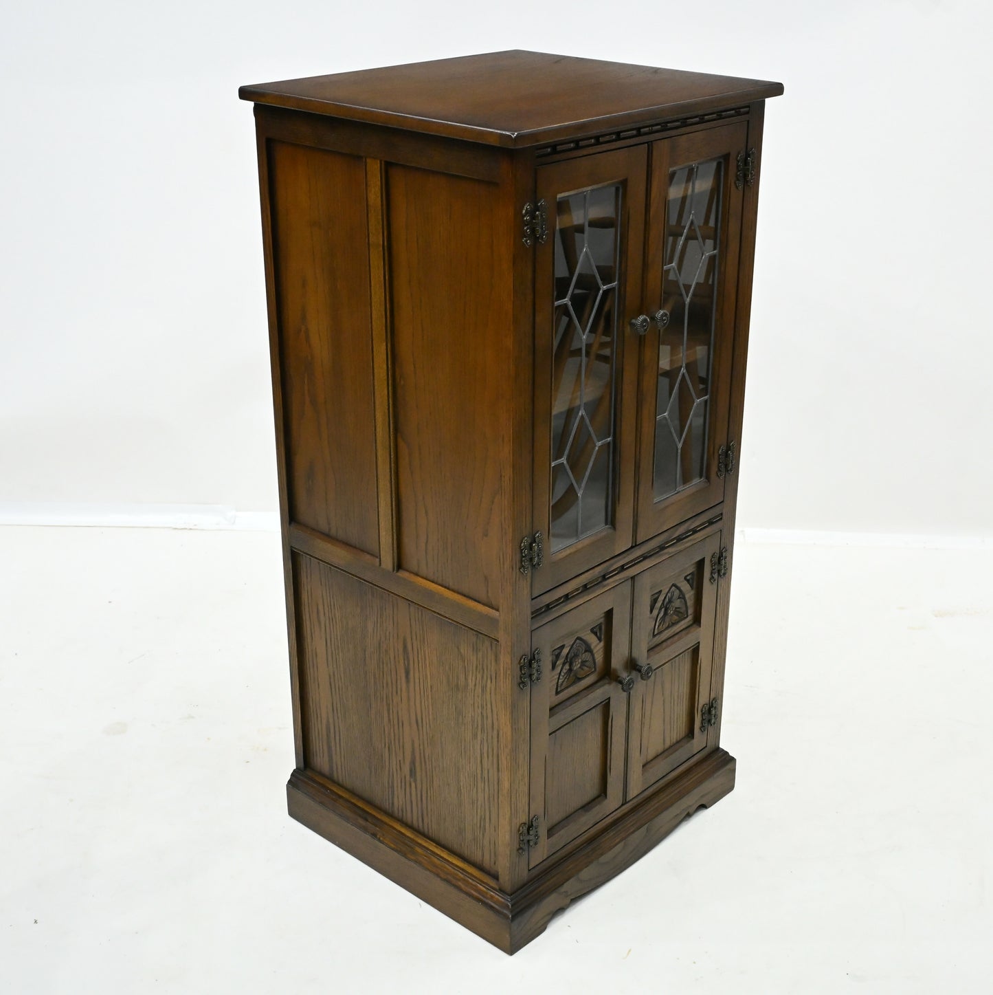 Old Charm Hi Fi/Record Cabinet 2 Adjustable Shelves Light Oak FREE UK Delivery*. SBR10189/1203E