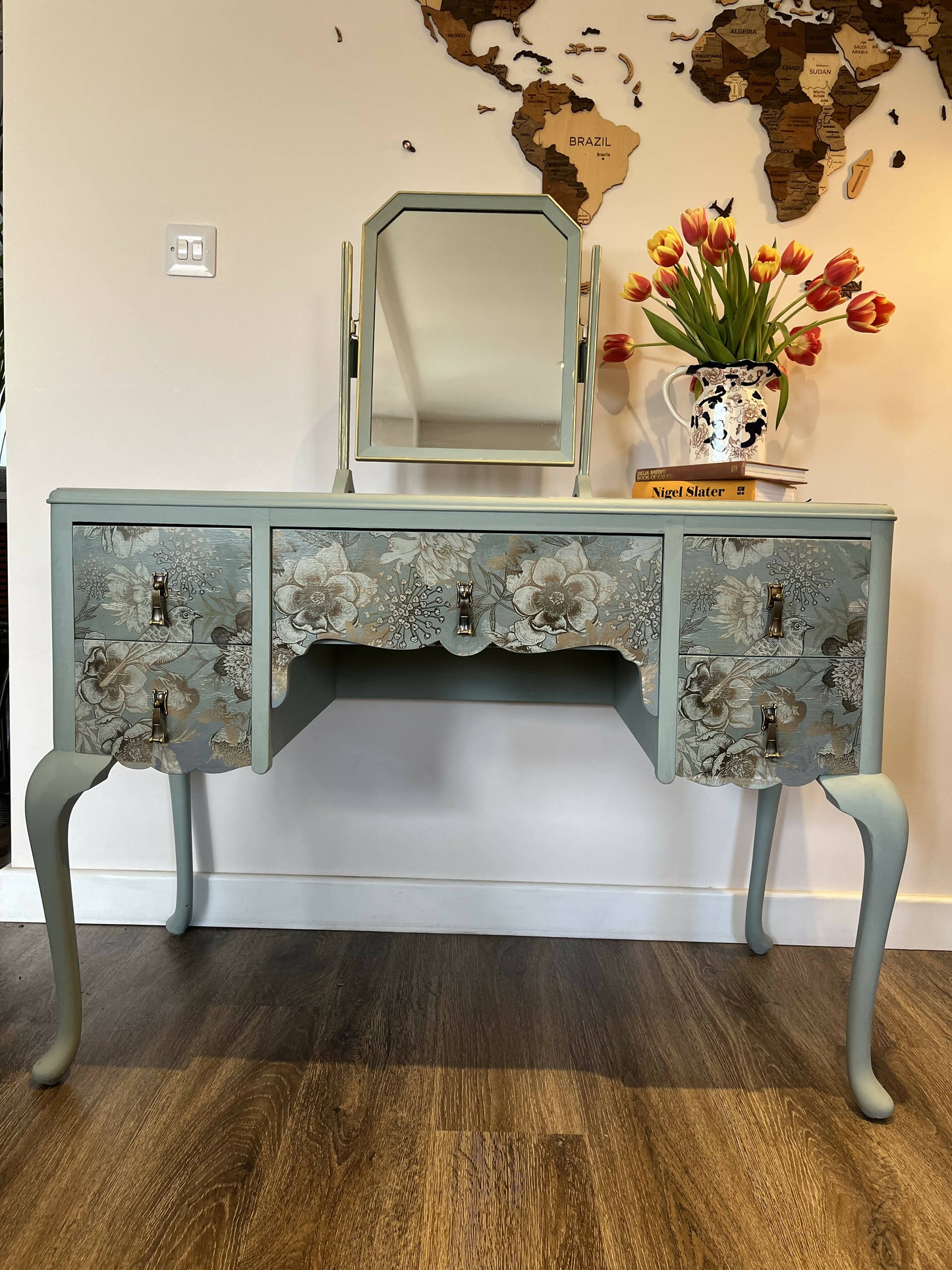 Vintage French style Dressing Table