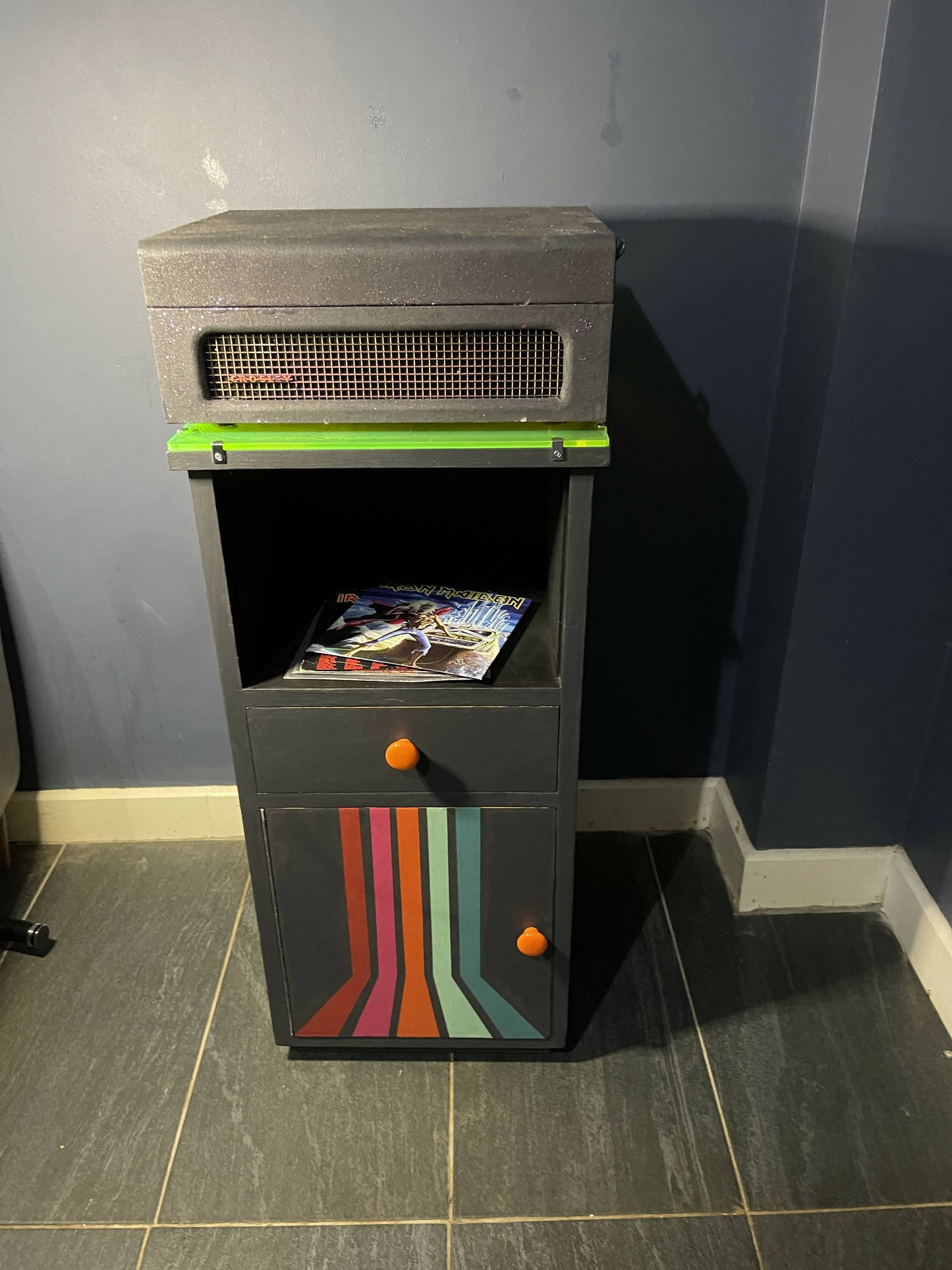 Beautiful retro record player cabinet/side cabinet