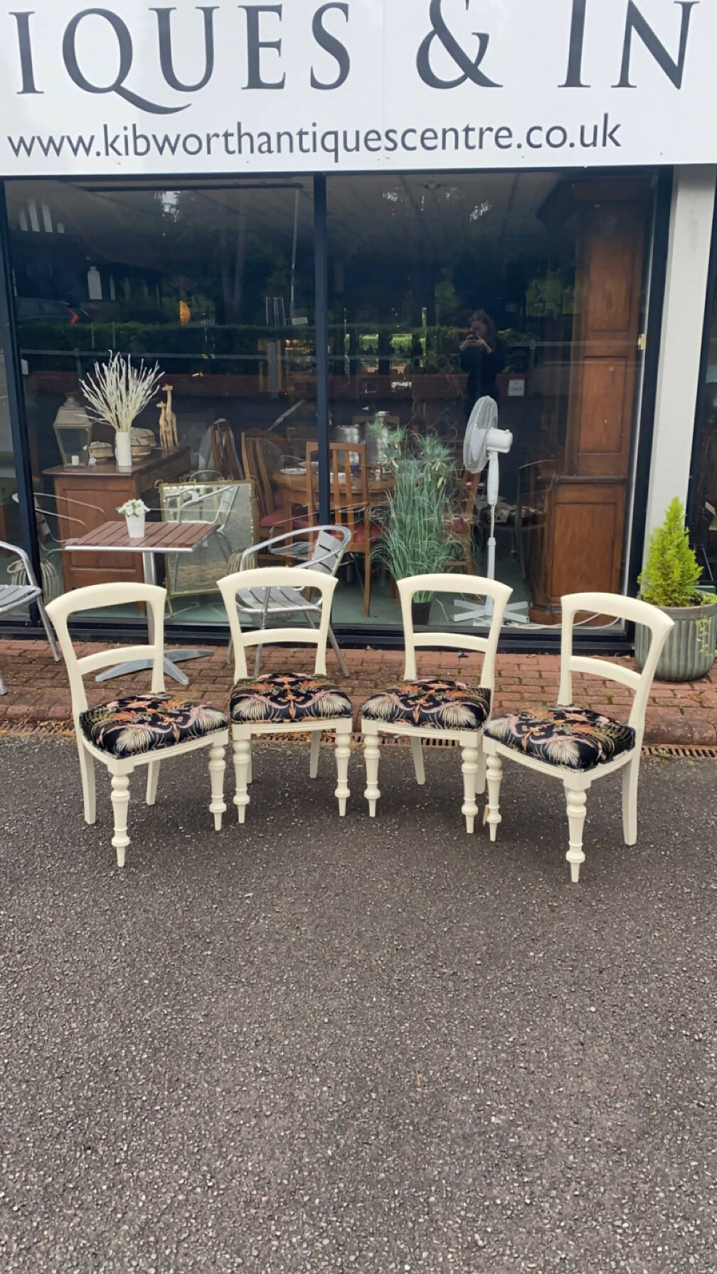 Set of 4 reupholstered dining chairs