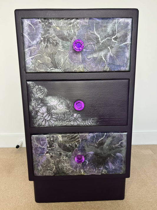 Vintage Blackcurrant Bedside Draws