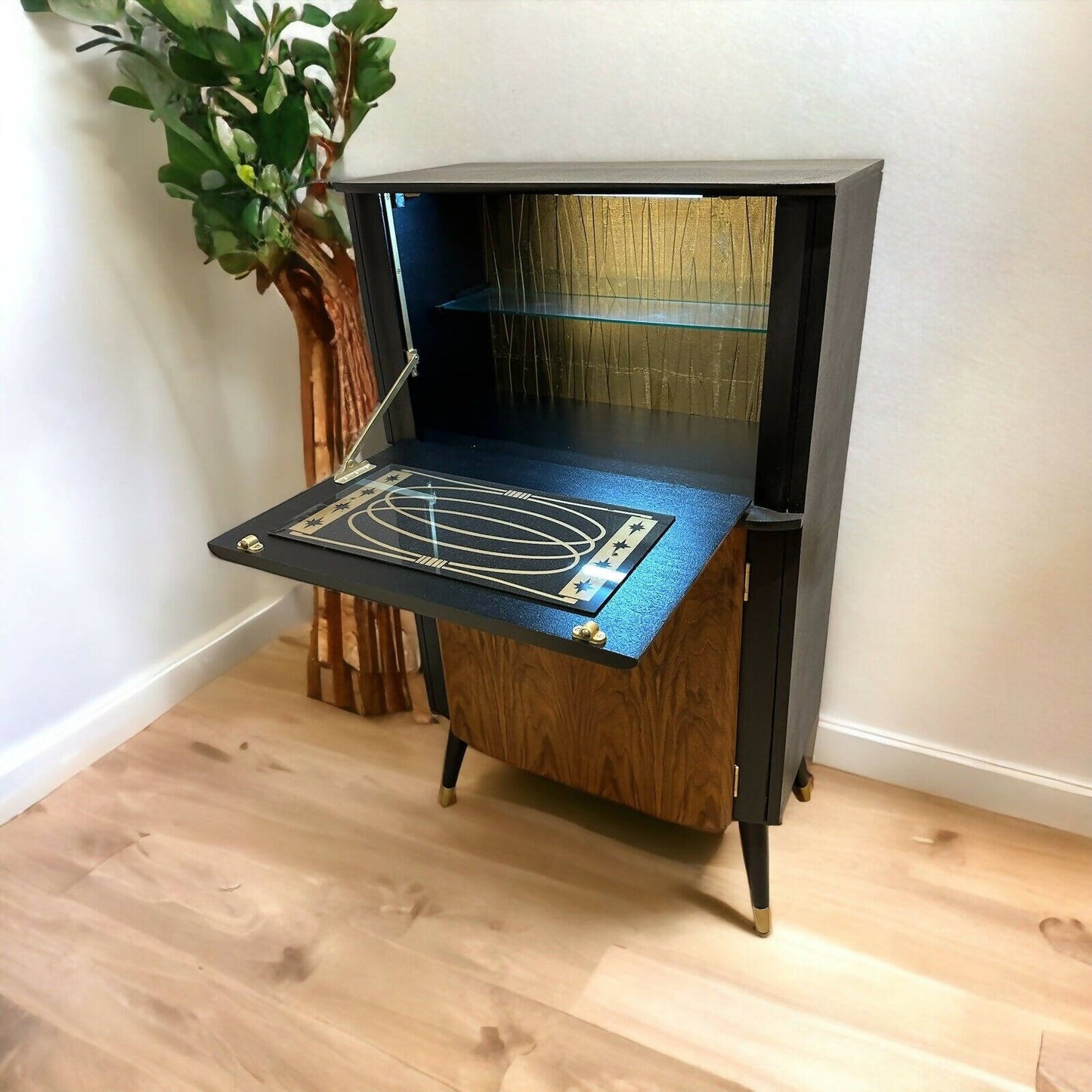 Vintage Hubbinet Cocktail Drinks Cabinet