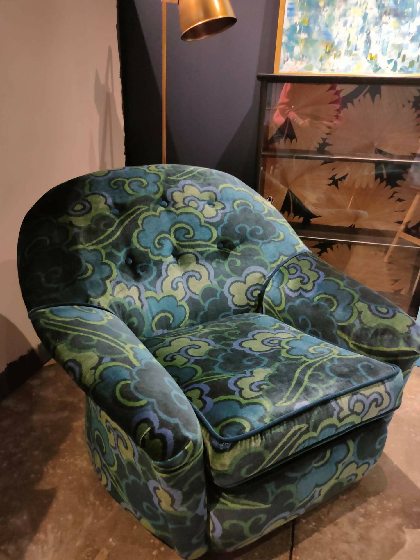 Vintage 1970's Oyster Armchair